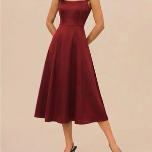 Elegant Burgundy Midi Dress for Women